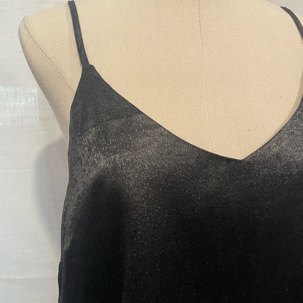 Shimmery NWT black tank L - Picture 7 of 7